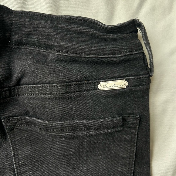 Rancan Stylish Women's Charcoal Skinny Jeans - Picture 5 of 8